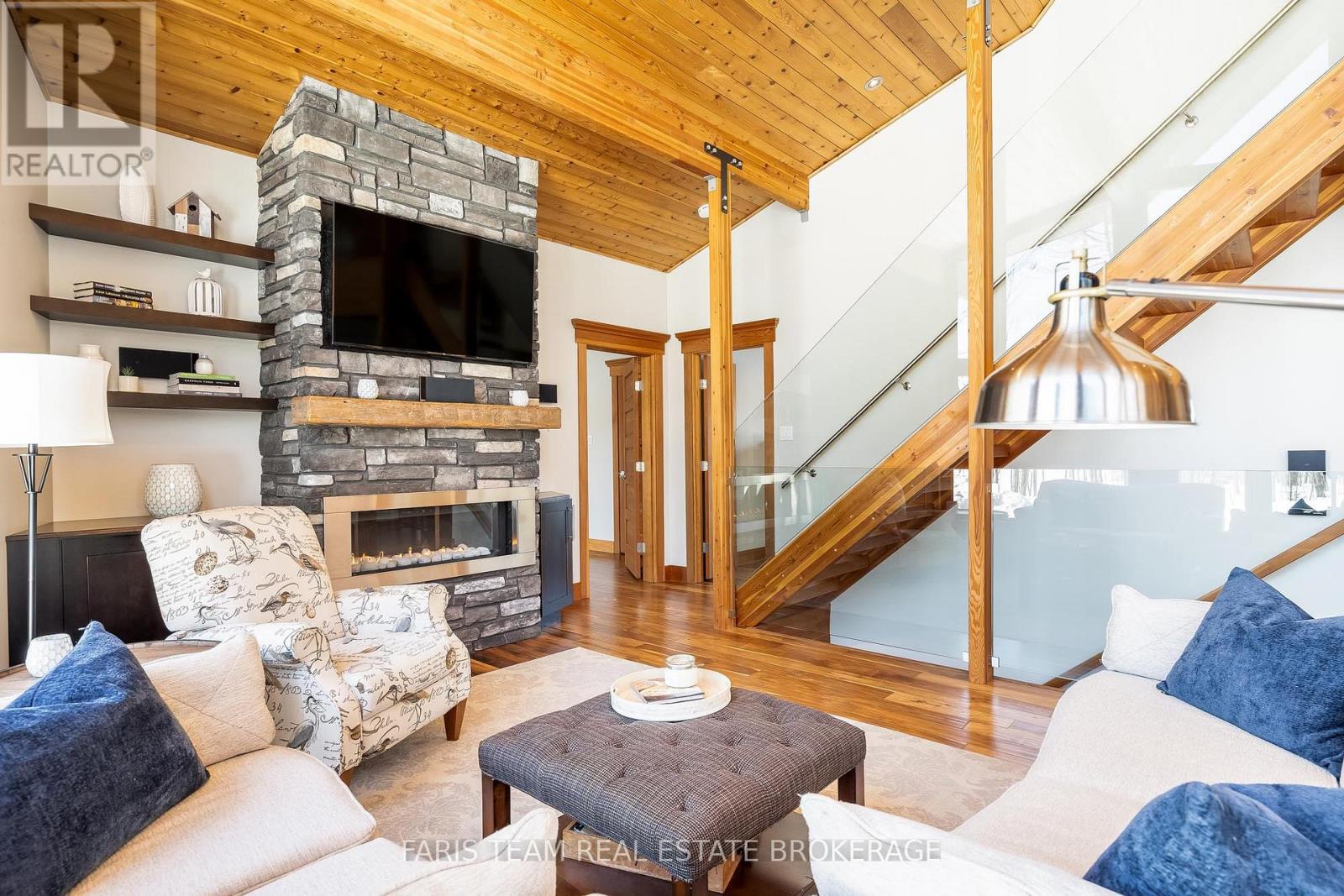 22 Houben Crescent, Oro-Medonte, Ontario  L0L 1T0 - Photo 14 - S13001712