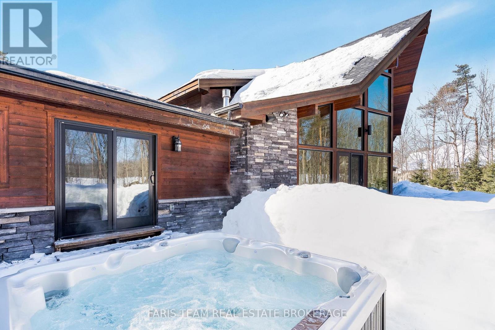 22 Houben Crescent, Oro-Medonte, Ontario  L0L 1T0 - Photo 39 - S13001712