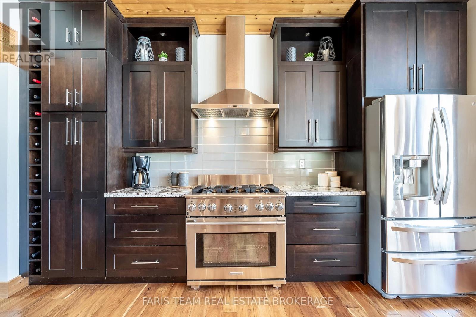 22 Houben Crescent, Oro-Medonte, Ontario  L0L 1T0 - Photo 7 - S13001712