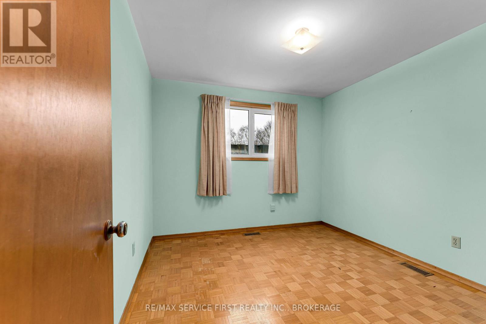 114 Braemar Road, Kingston, Ontario K7M 4B6 - Photo 14 - X13001838