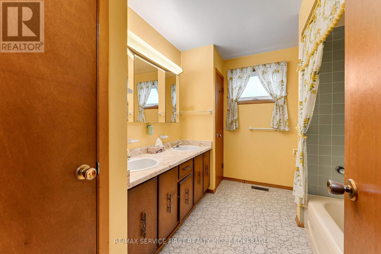 114 Braemar Road, Kingston, Ontario K7M 4B6 - Photo 18 - X13001838