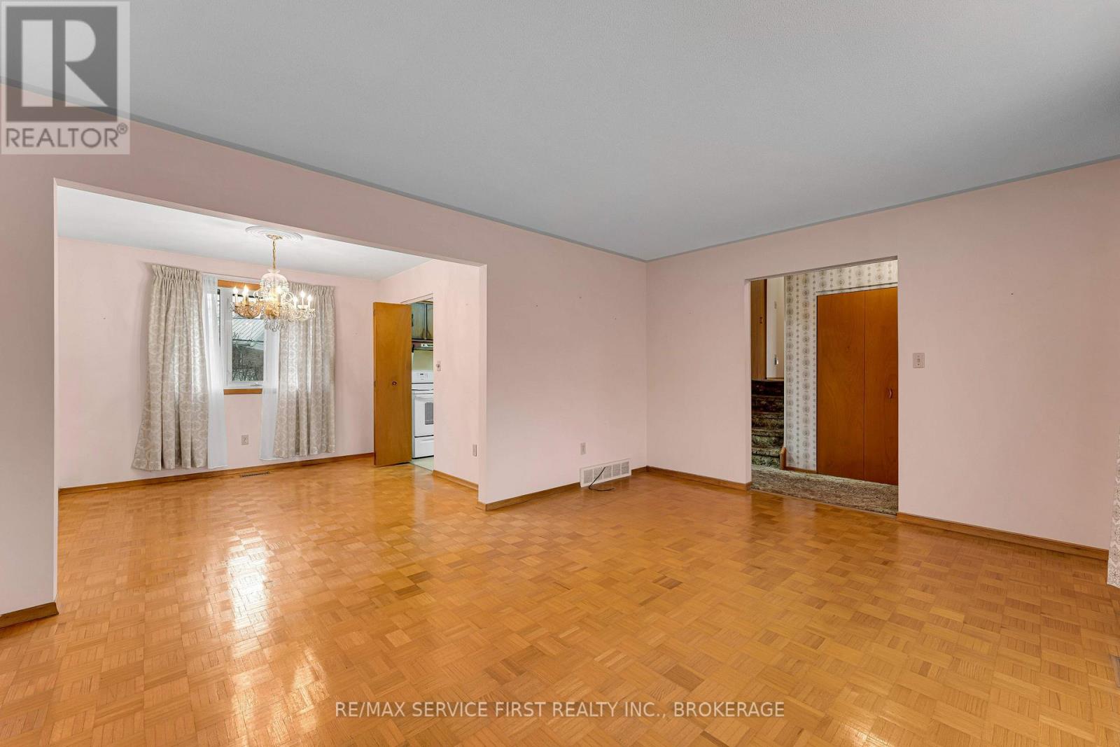 114 Braemar Road, Kingston, Ontario K7M 4B6 - Photo 6 - X13001838