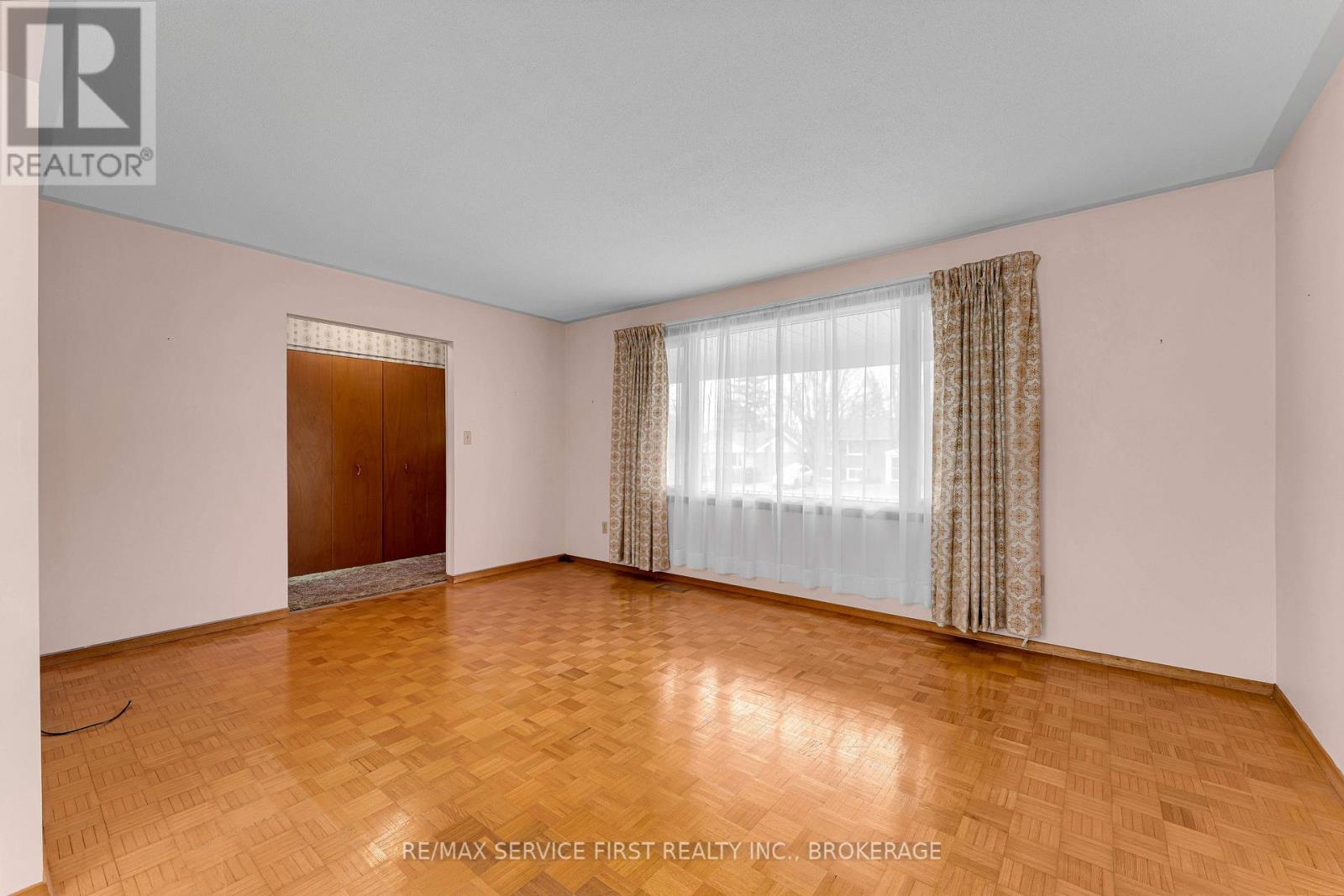 114 Braemar Road, Kingston, Ontario K7M 4B6 - Photo 7 - X13001838