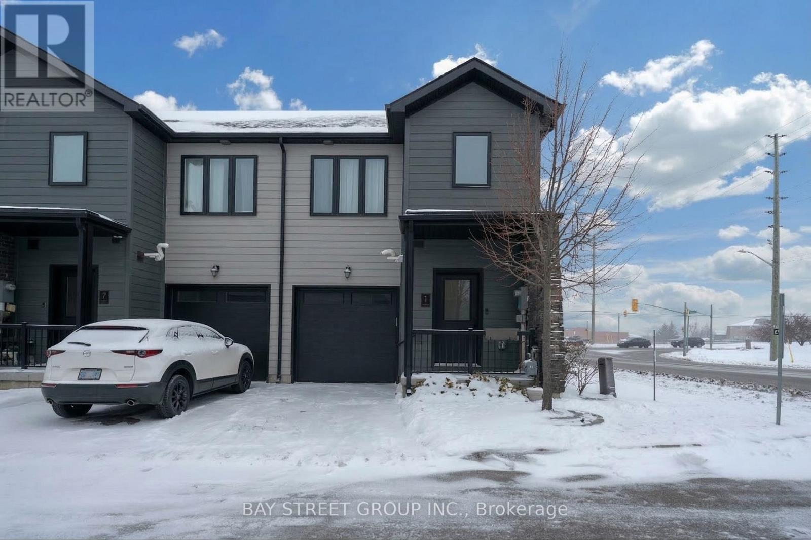 22 - 1 STONEHART LANE, Barrie, Ontario