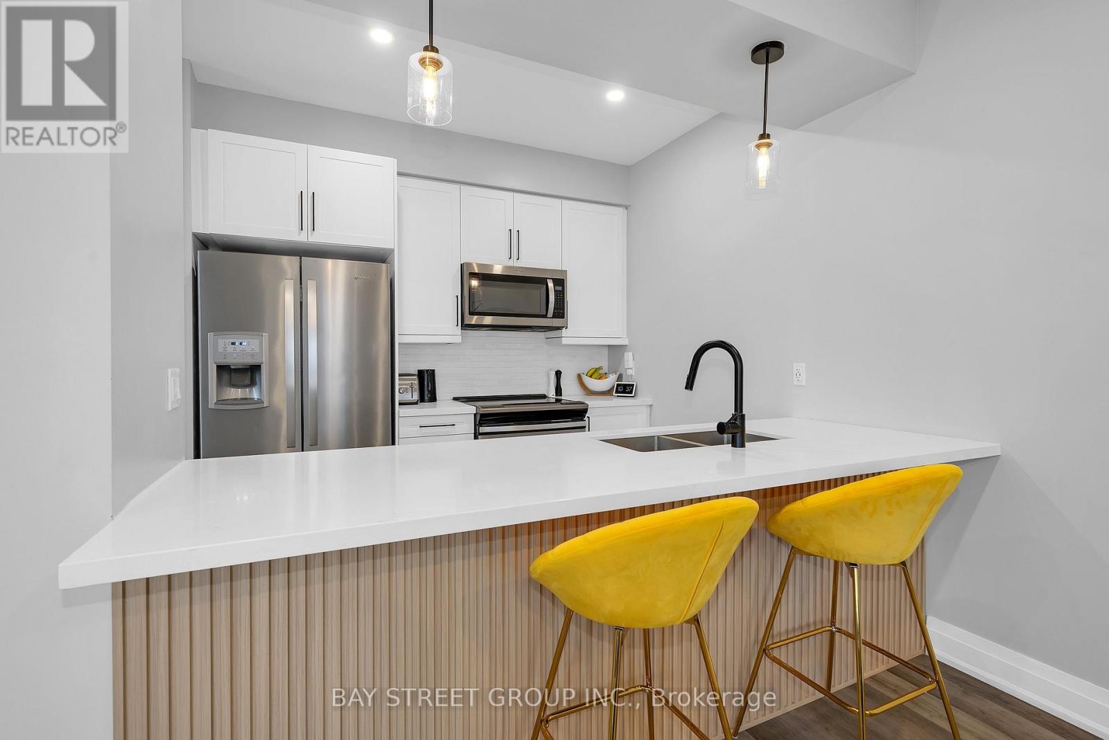 22 - 1 Stonehart Lane, Barrie, Ontario  L4M 7E8 - Photo 10 - S13001714