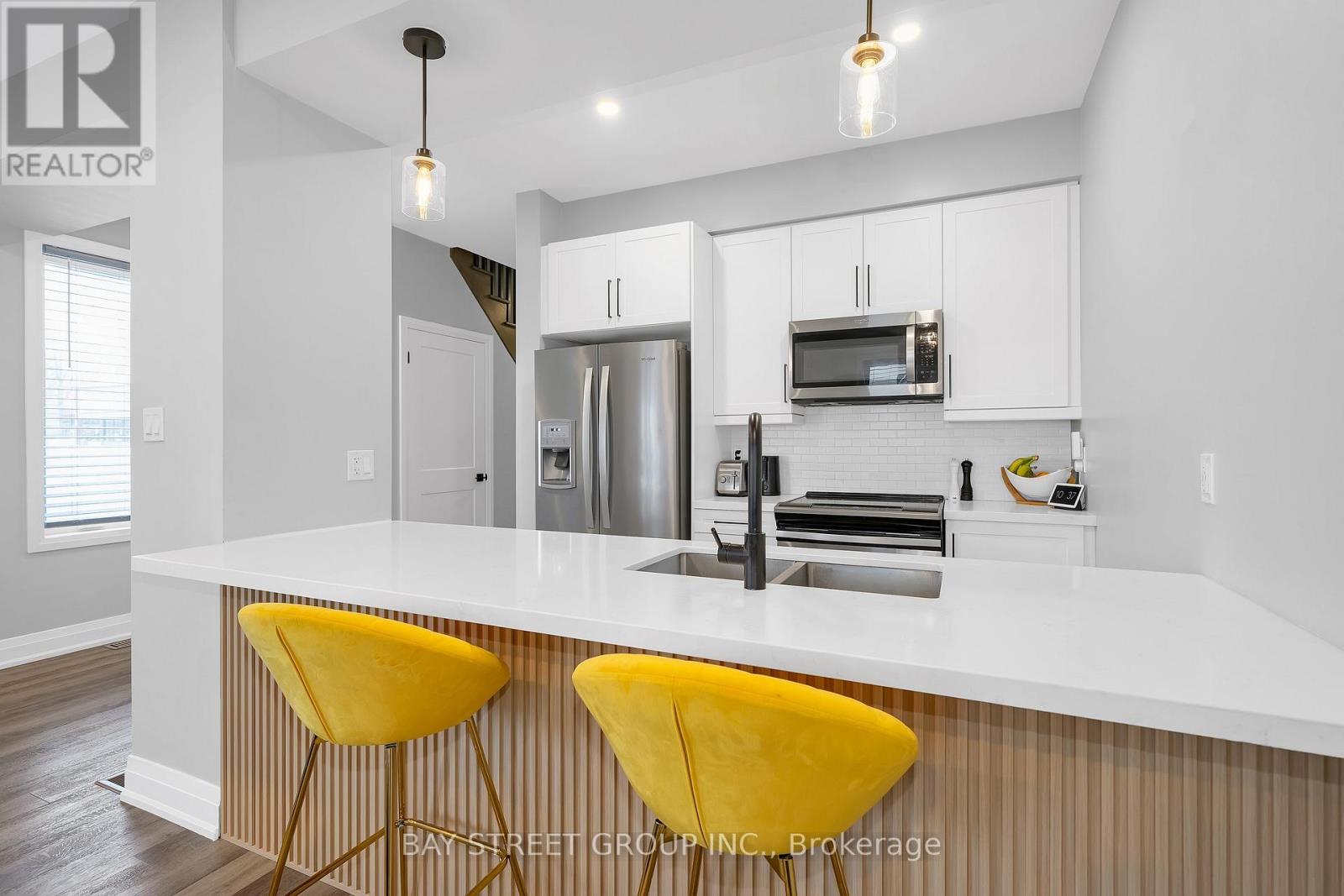 22 - 1 Stonehart Lane, Barrie, Ontario  L4M 7E8 - Photo 13 - S13001714