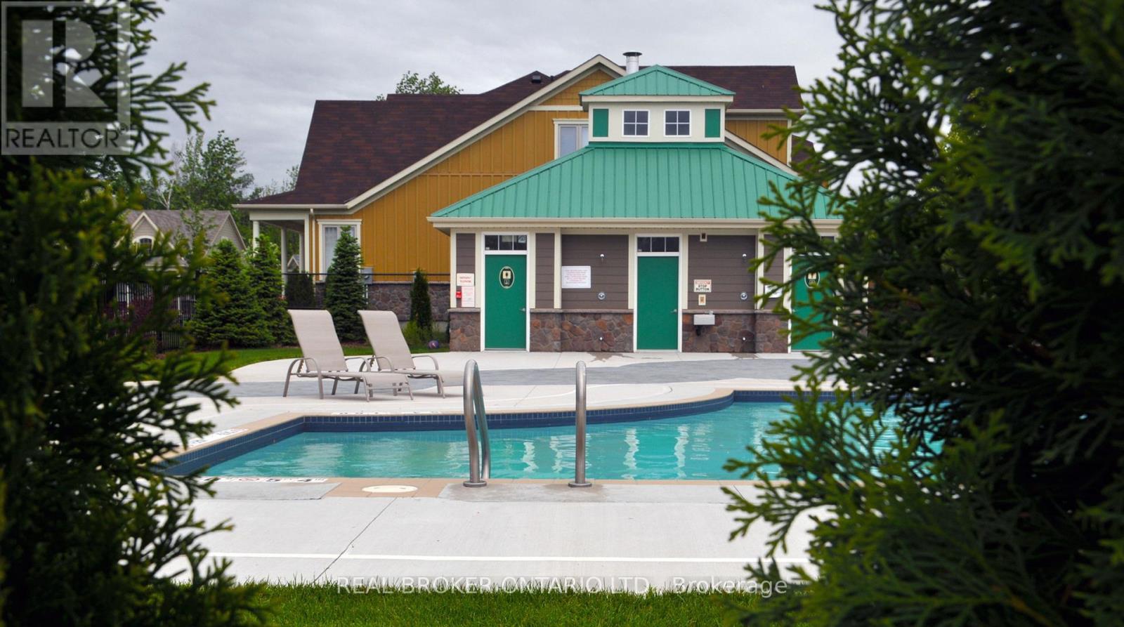 28 Pleasant Bay Lane, Wasaga Beach, Ontario  L9Z 0S4 - Photo 8 - S13001772