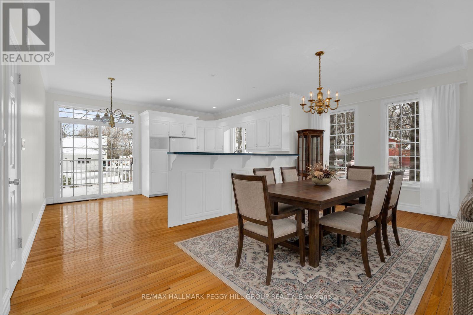 45 Brule Street, Penetanguishene, Ontario  L9M 1H2 - Photo 3 - S13001864