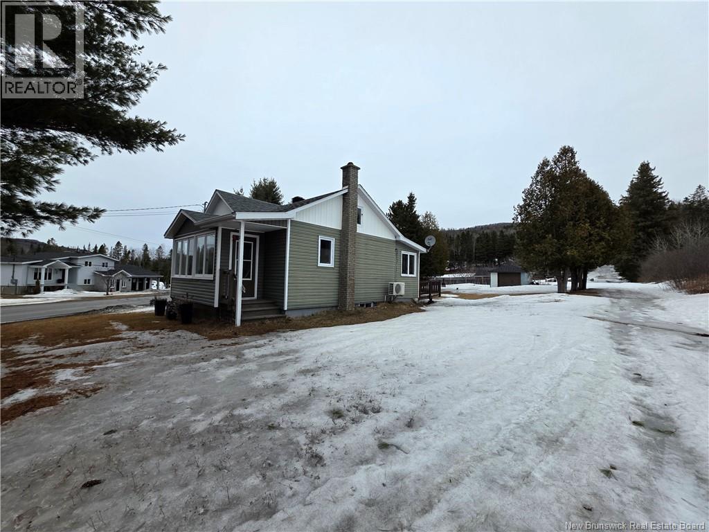 35 Titus Road, Edmundston, New Brunswick  E3V 5B4 - Photo 28 - NB137212