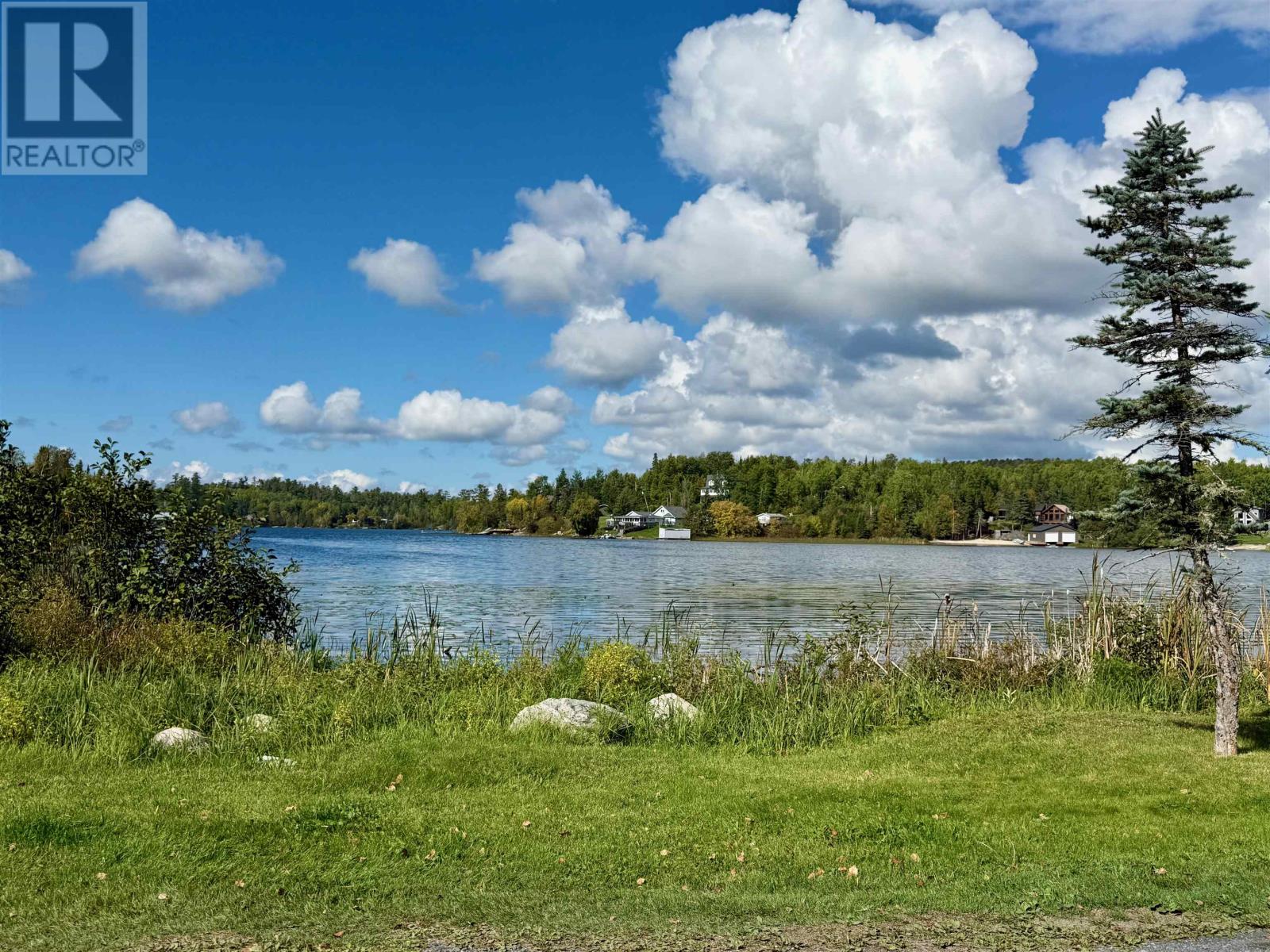 80 Bay Point Rd, The Bayview, Longbow Lake, Ontario  P0X 1H0 - Photo 12 - TB2600602