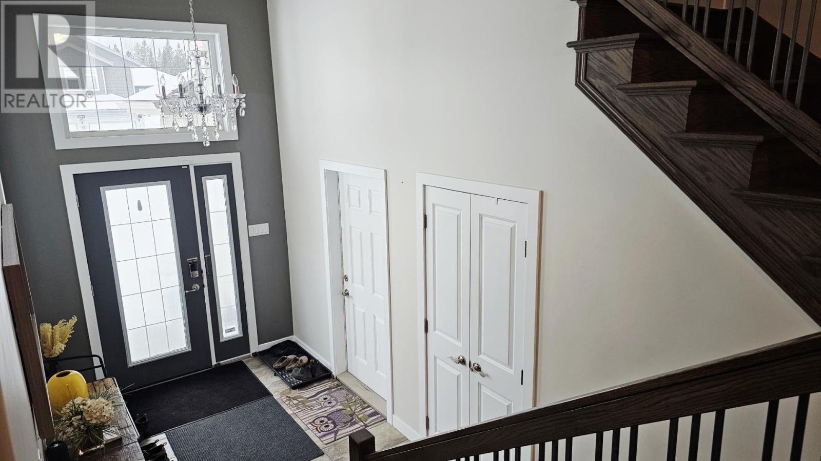 183 Sunflower St, Thunder Bay, Ontario  P7G 0A3 - Photo 2 - TB2600638