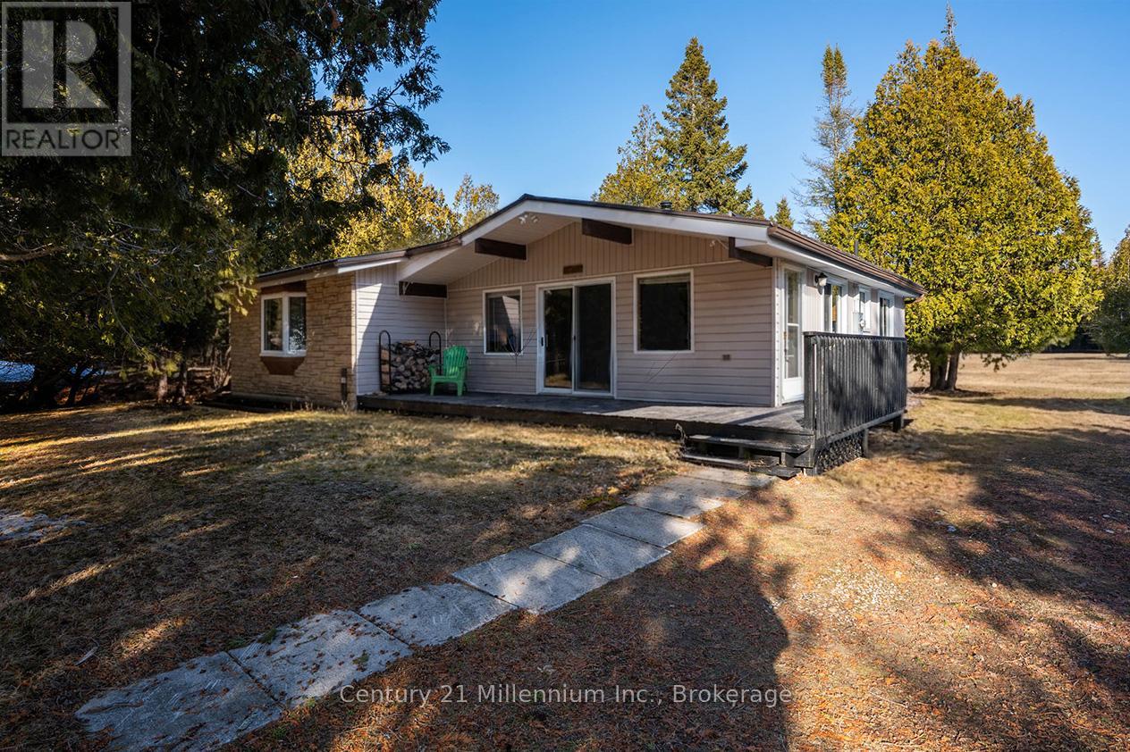 465 SHORELINE AVENUE, South Bruce Peninsula, Ontario