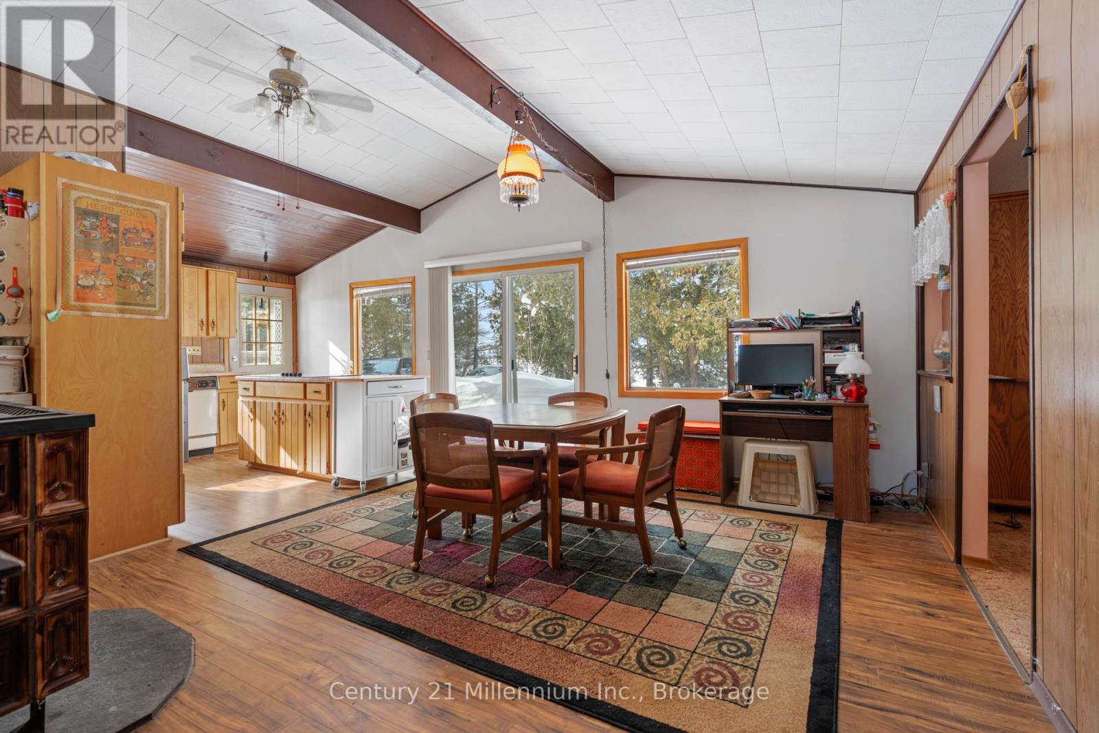 465 Shoreline Avenue, South Bruce Peninsula, Ontario  N0H 2T0 - Photo 19 - X12816496