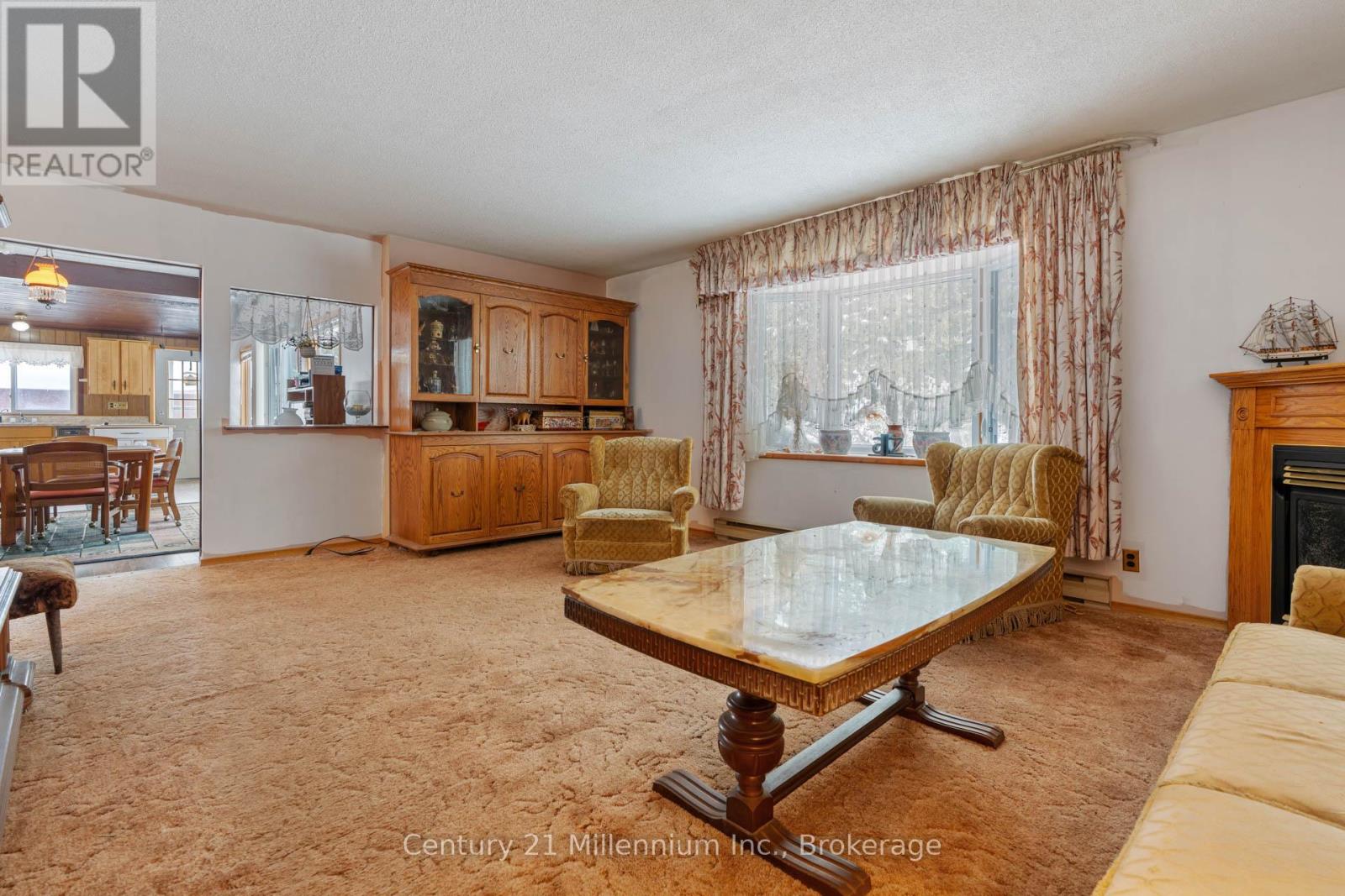 465 Shoreline Avenue, South Bruce Peninsula, Ontario  N0H 2T0 - Photo 29 - X12816496