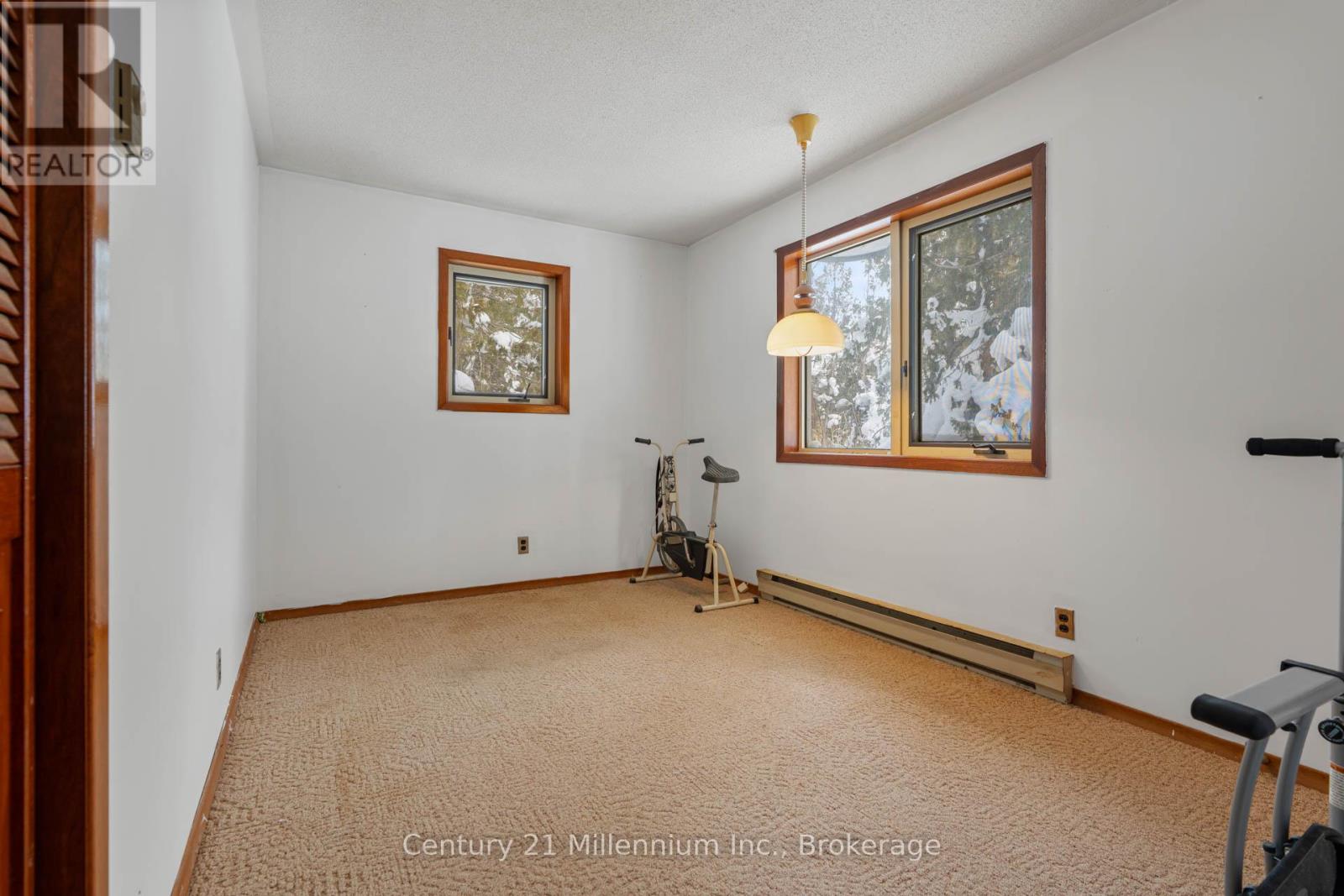 465 Shoreline Avenue, South Bruce Peninsula, Ontario  N0H 2T0 - Photo 32 - X12816496