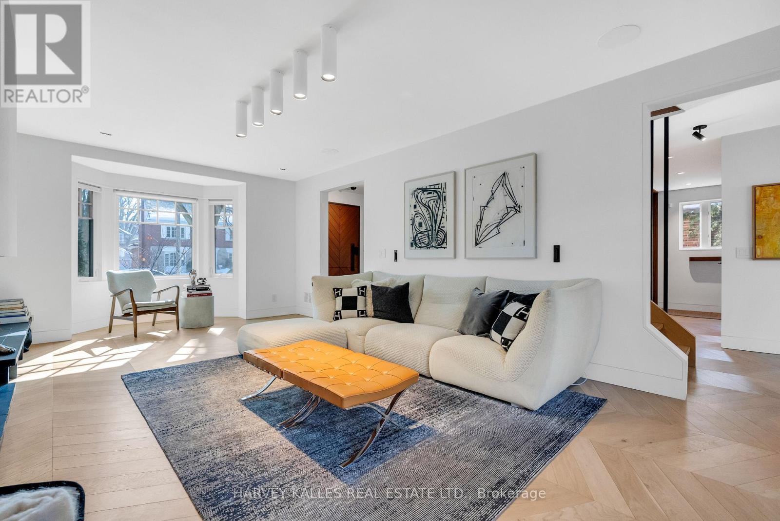 4 Belvedere Boulevard, Toronto, Ontario  M8X 1K1 - Photo 10 - W13001506