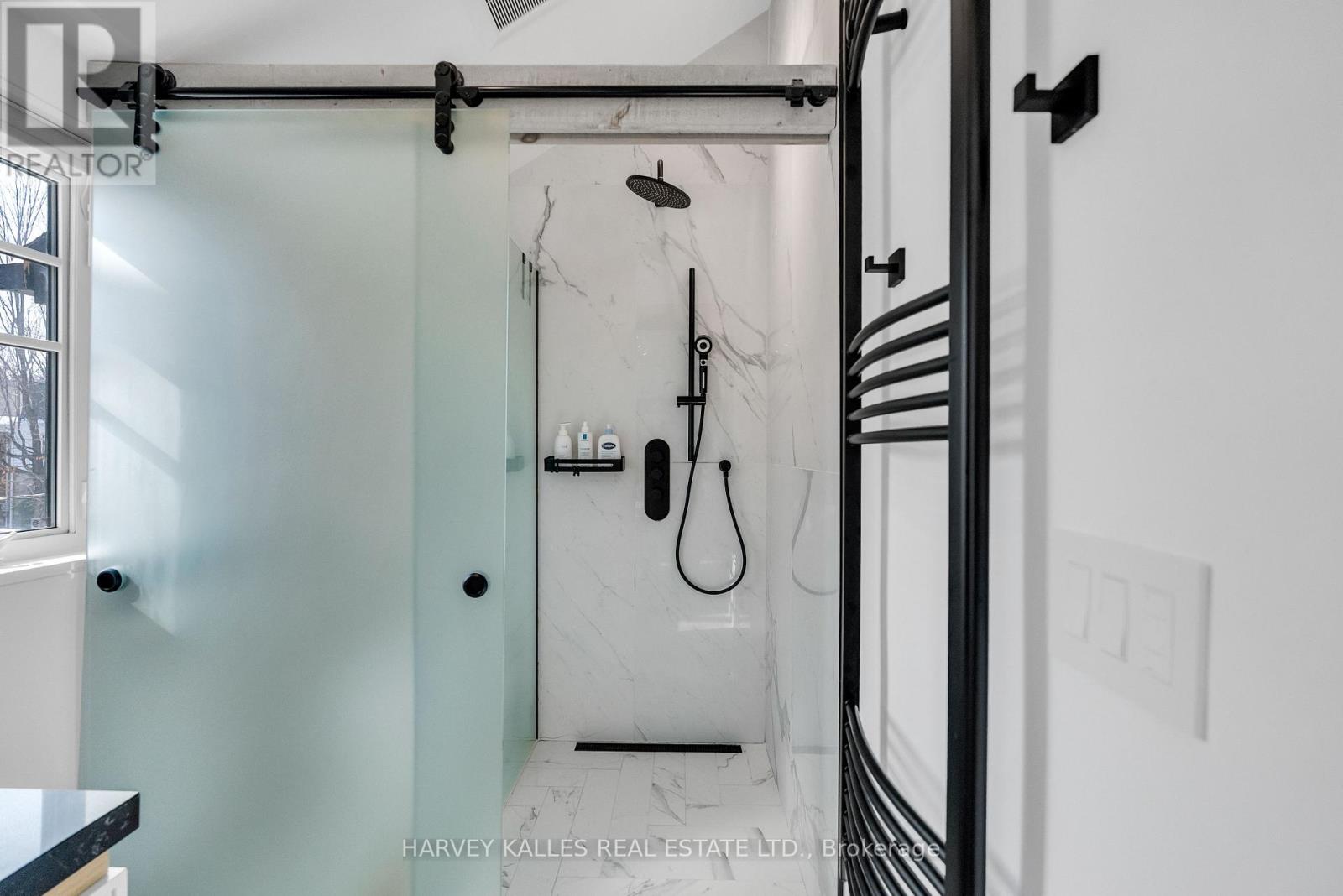 4 Belvedere Boulevard, Toronto, Ontario  M8X 1K1 - Photo 27 - W13001506