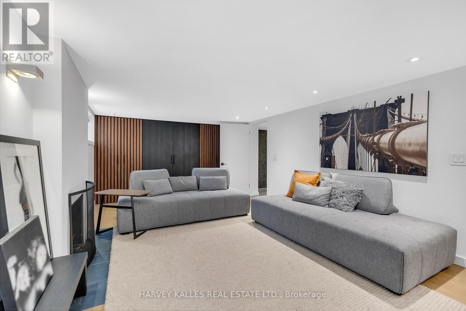 4 Belvedere Boulevard, Toronto, Ontario  M8X 1K1 - Photo 37 - W13001506