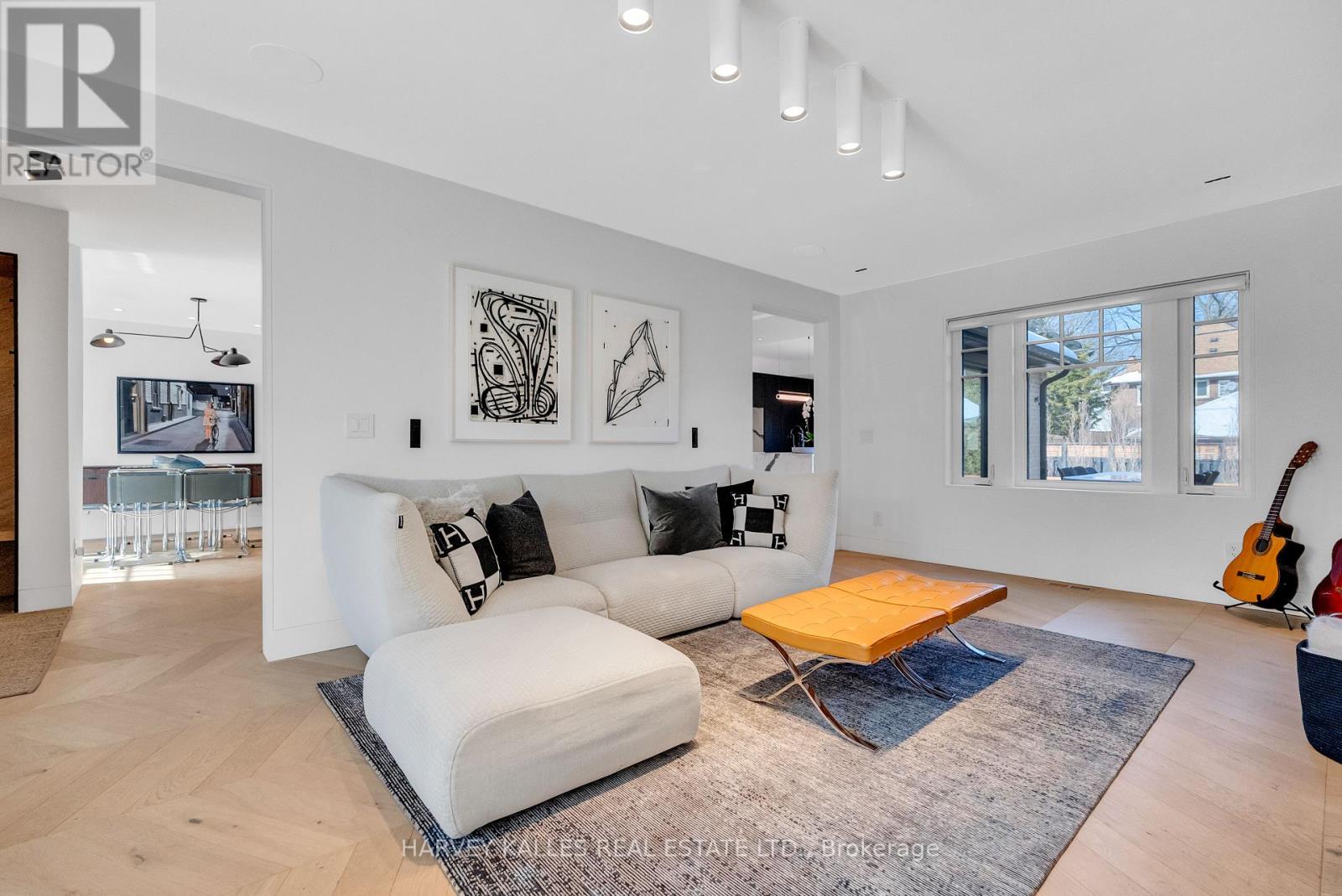 4 Belvedere Boulevard, Toronto, Ontario  M8X 1K1 - Photo 9 - W13001506