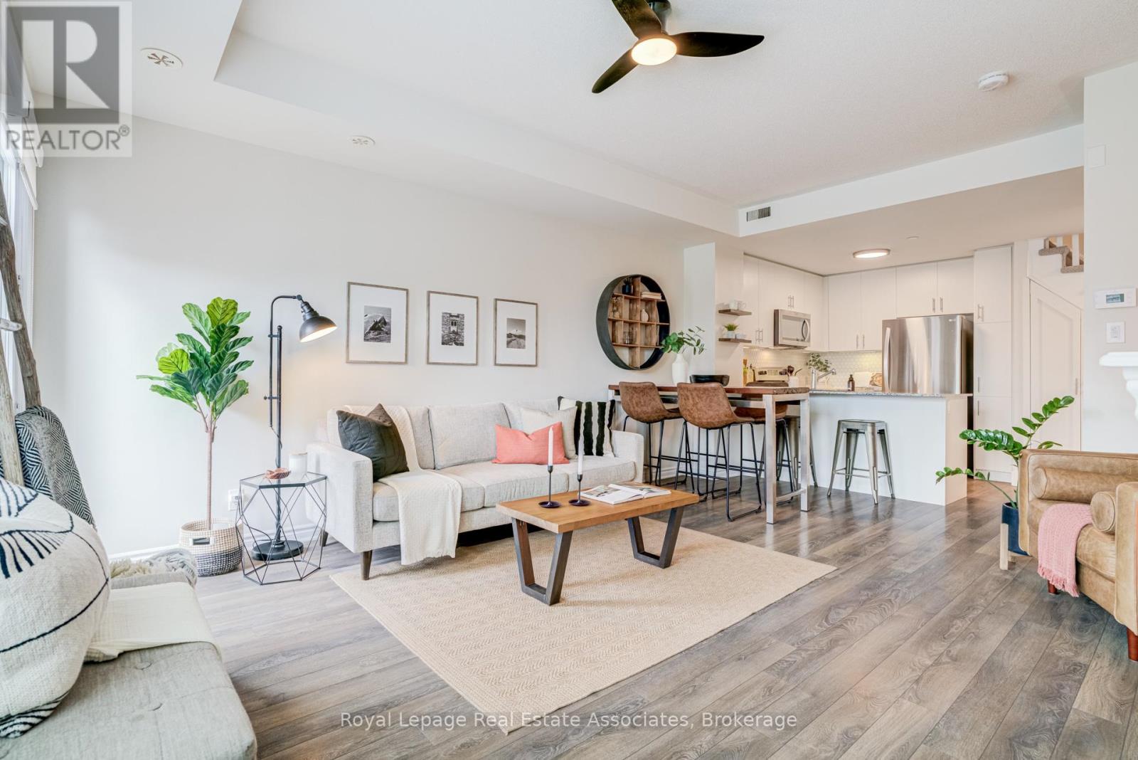 13 - 95 EASTWOOD PARK GARDENS, Toronto, Ontario