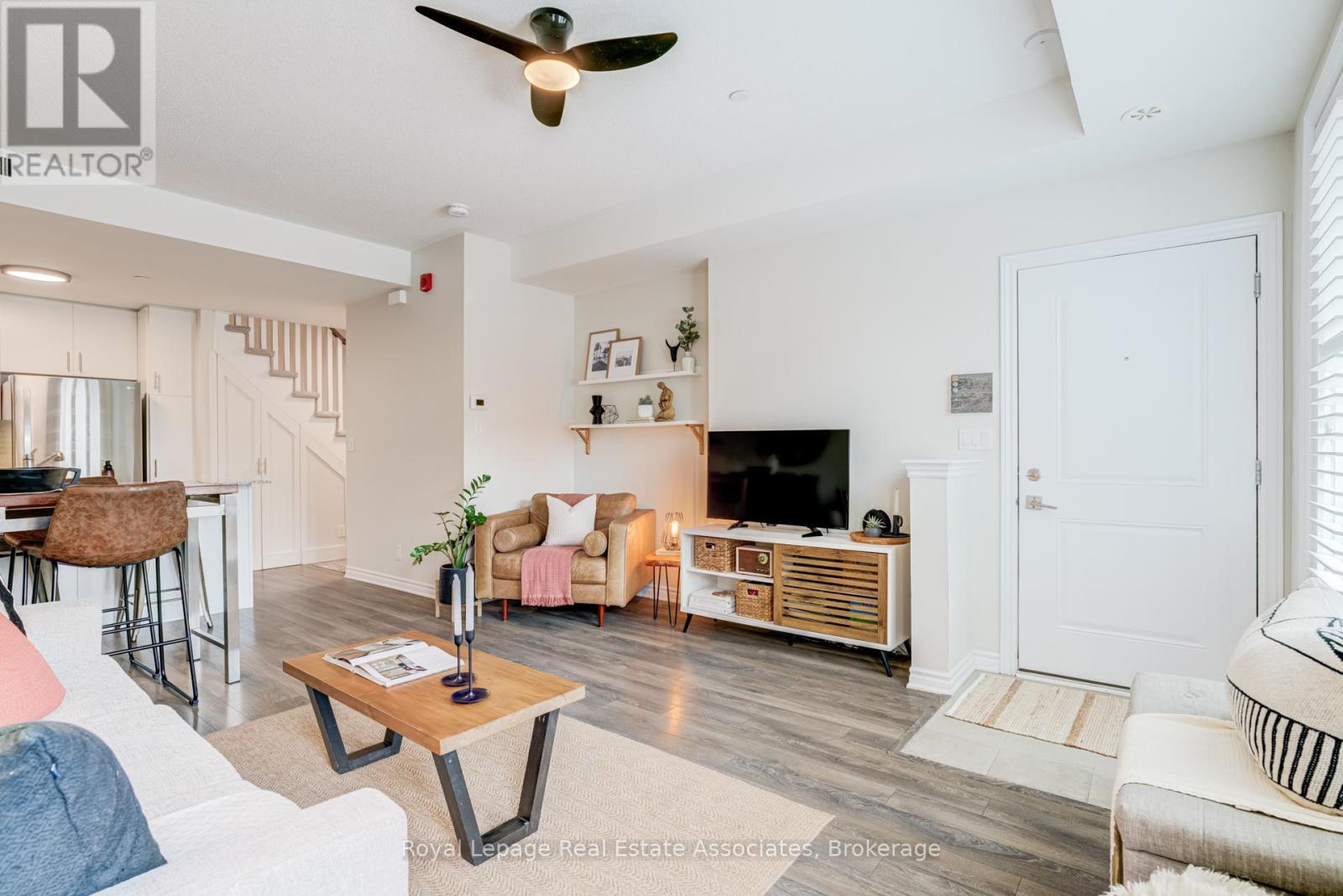 13 - 95 Eastwood Park Gardens, Toronto, Ontario  M8W 0B9 - Photo 6 - W13001512