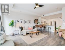 13 - 95 EASTWOOD PARK GARDENS, Toronto, Ontario