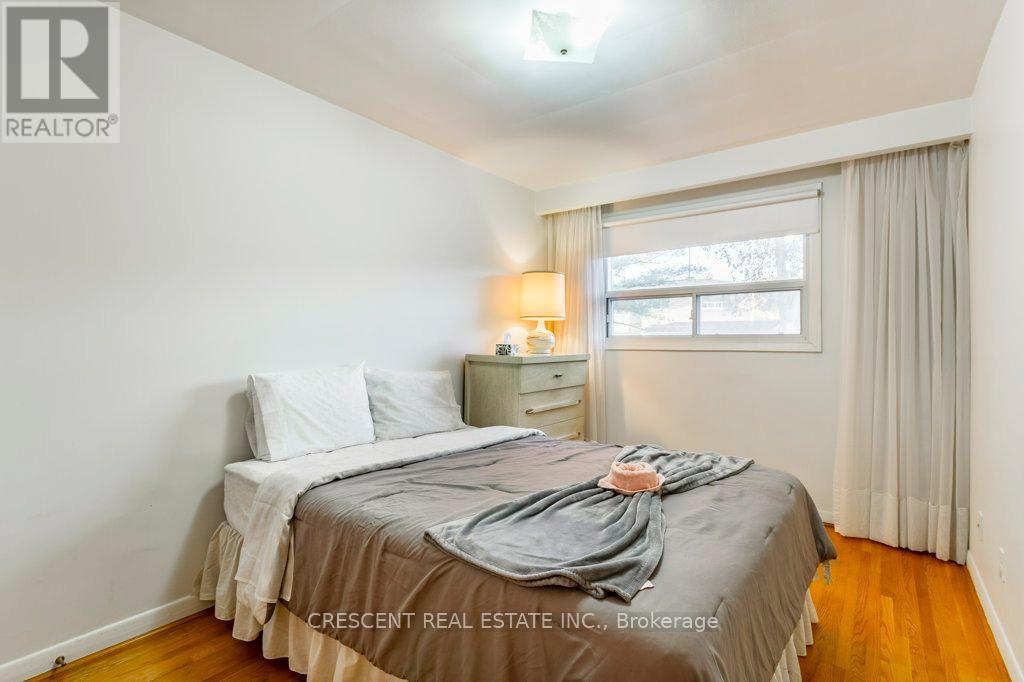 227 Verobeach Boulevard, Toronto, Ontario M9M 1R4 - Photo 16 - W13001588