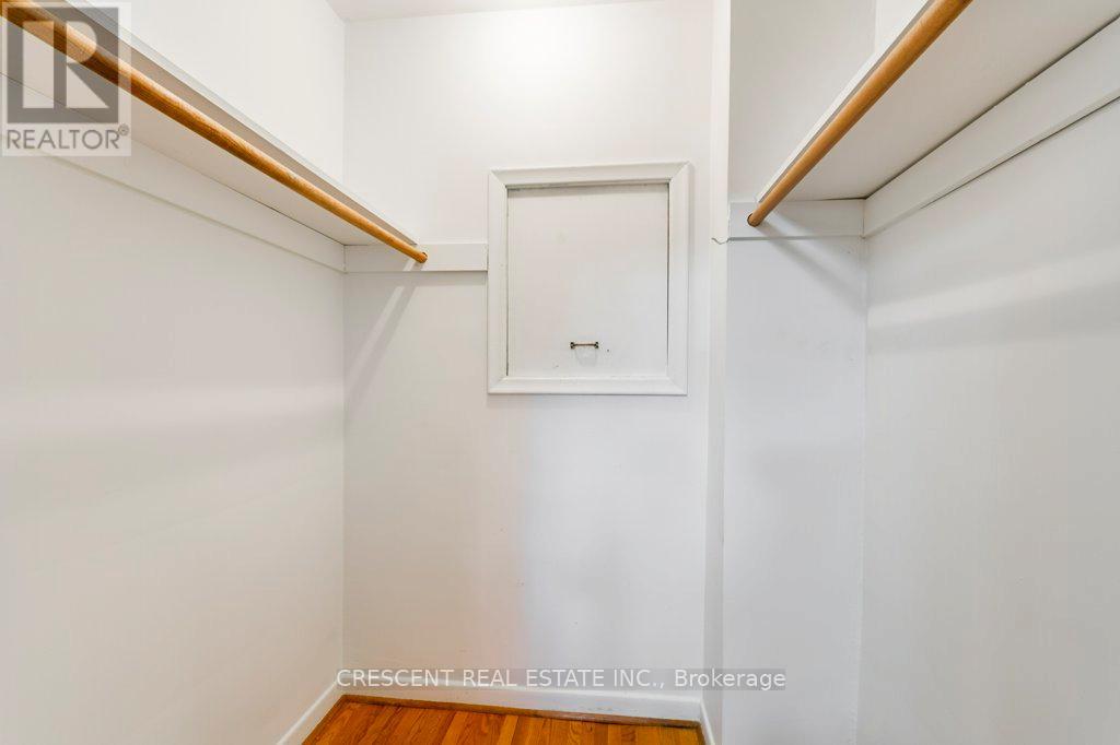 227 Verobeach Boulevard, Toronto, Ontario M9M 1R4 - Photo 17 - W13001588