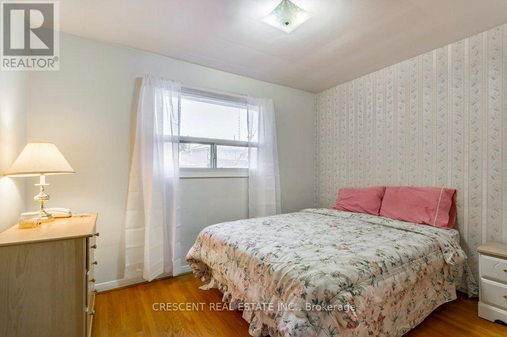 227 Verobeach Boulevard, Toronto, Ontario M9M 1R4 - Photo 19 - W13001588