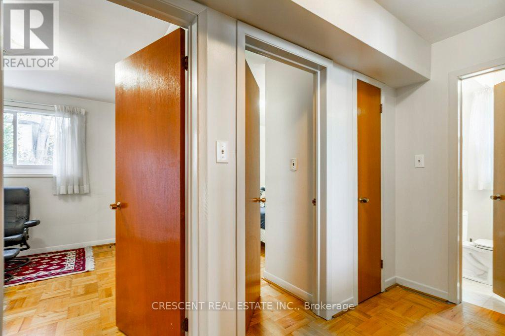 227 Verobeach Boulevard, Toronto, Ontario M9M 1R4 - Photo 23 - W13001588