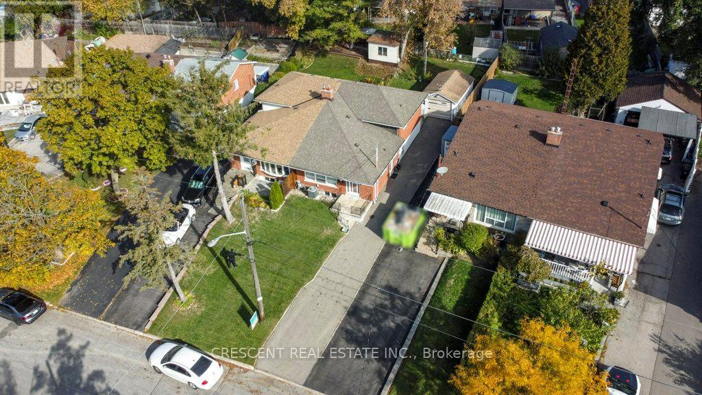 227 Verobeach Boulevard, Toronto, Ontario M9M 1R4 - Photo 43 - W13001588