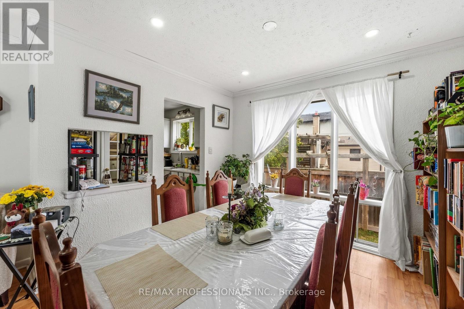 473 Samford Place, Oakville, Ontario  L6L 4E7 - Photo 10 - W13001602