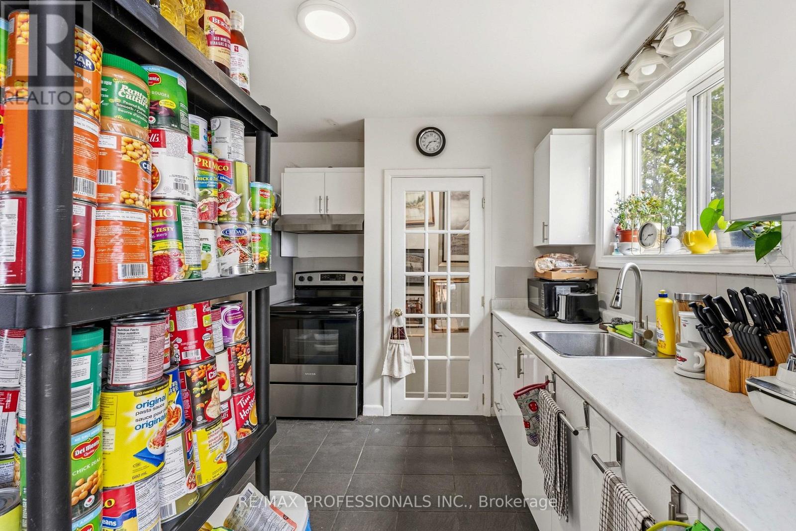 473 Samford Place, Oakville, Ontario  L6L 4E7 - Photo 11 - W13001602