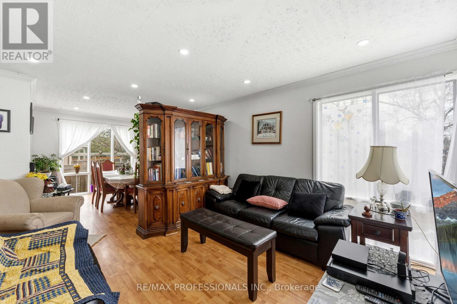 473 Samford Place, Oakville, Ontario  L6L 4E7 - Photo 6 - W13001602