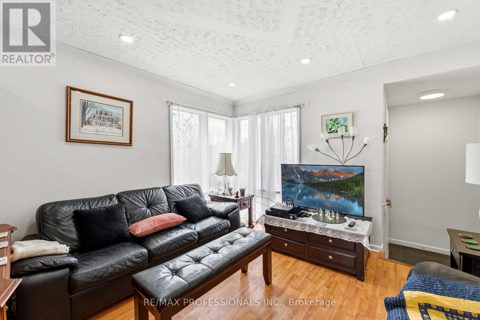 473 Samford Place, Oakville, Ontario  L6L 4E7 - Photo 7 - W13001602