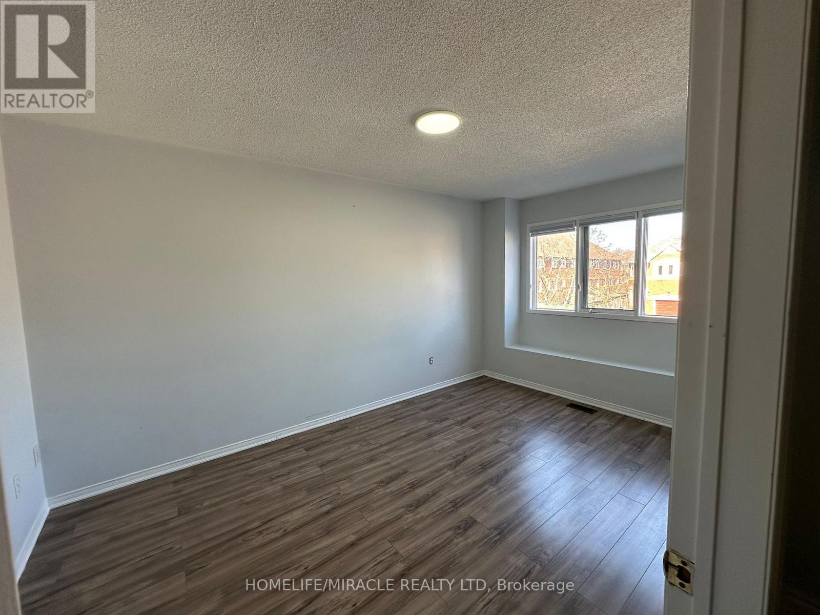 3918 Zenith Court, Mississauga, Ontario  L5N 7H7 - Photo 14 - W13001626