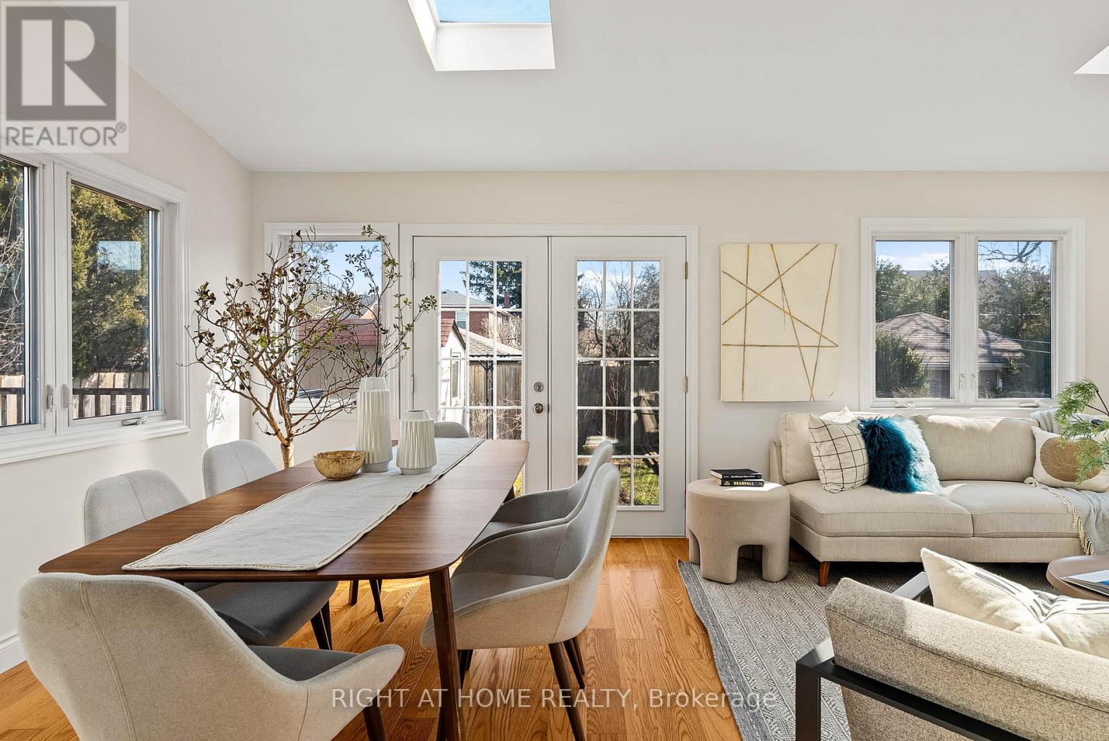 61 Central Street, Toronto, Ontario  M8V 2R6 - Photo 12 - W13001644