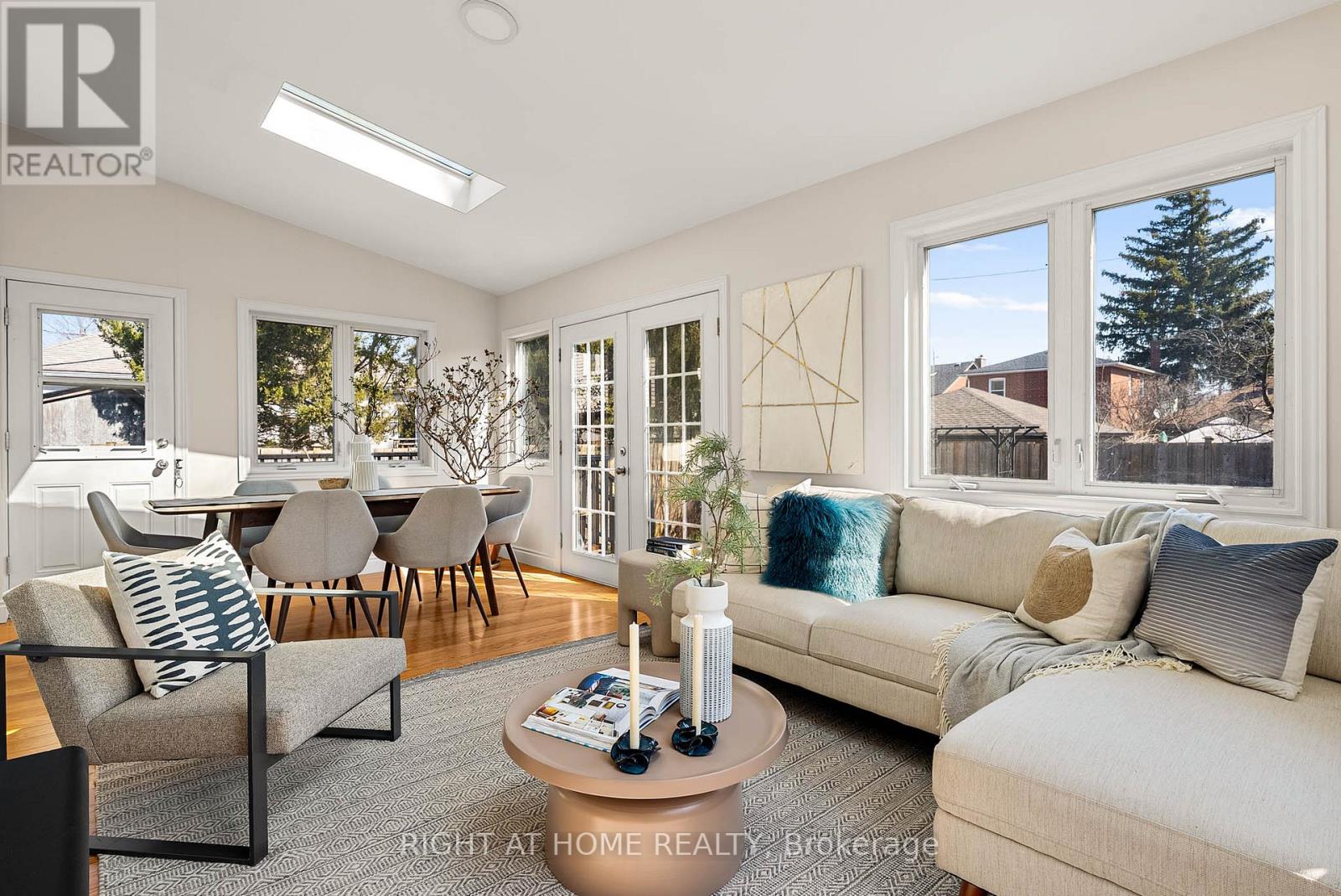 61 Central Street, Toronto, Ontario  M8V 2R6 - Photo 16 - W13001644