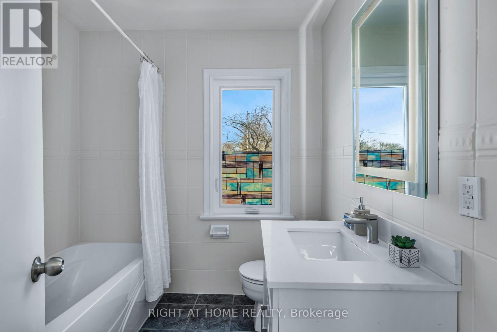 61 Central Street, Toronto, Ontario  M8V 2R6 - Photo 37 - W13001644