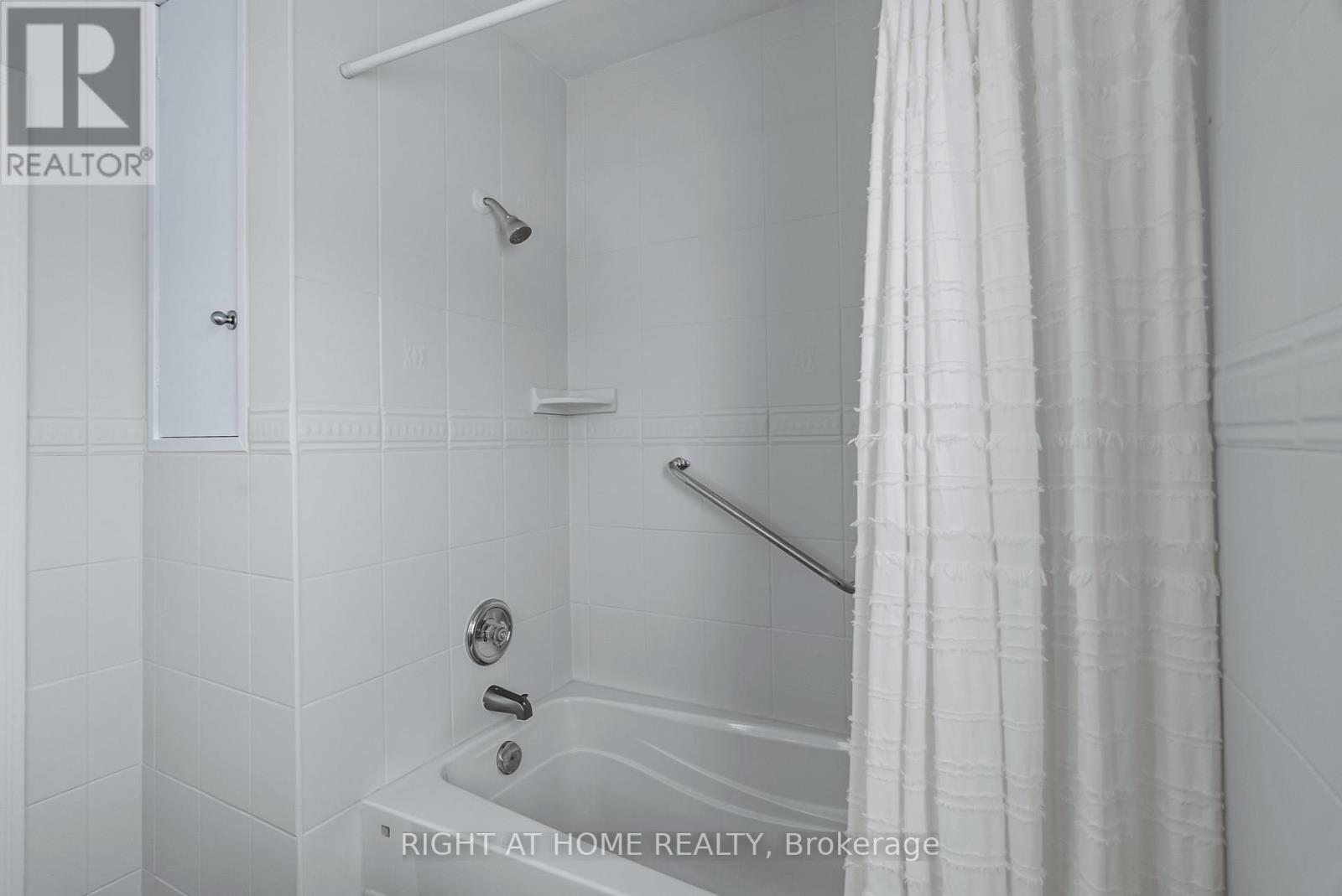 61 Central Street, Toronto, Ontario  M8V 2R6 - Photo 38 - W13001644