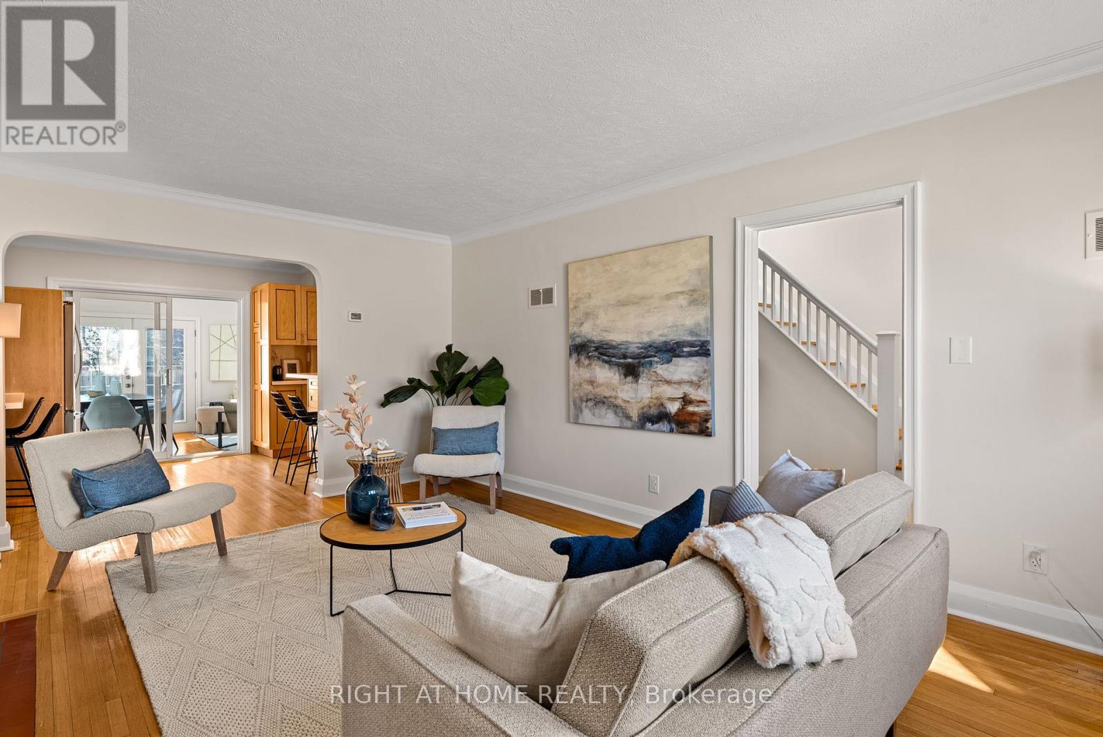 61 Central Street, Toronto, Ontario  M8V 2R6 - Photo 7 - W13001644