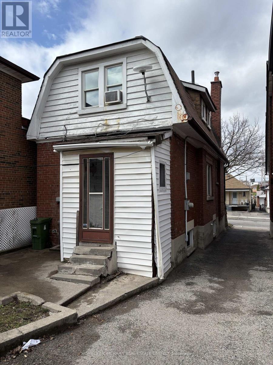 501 Whitmore Avenue, Toronto, Ontario  M6E 2N9 - Photo 4 - W13001684