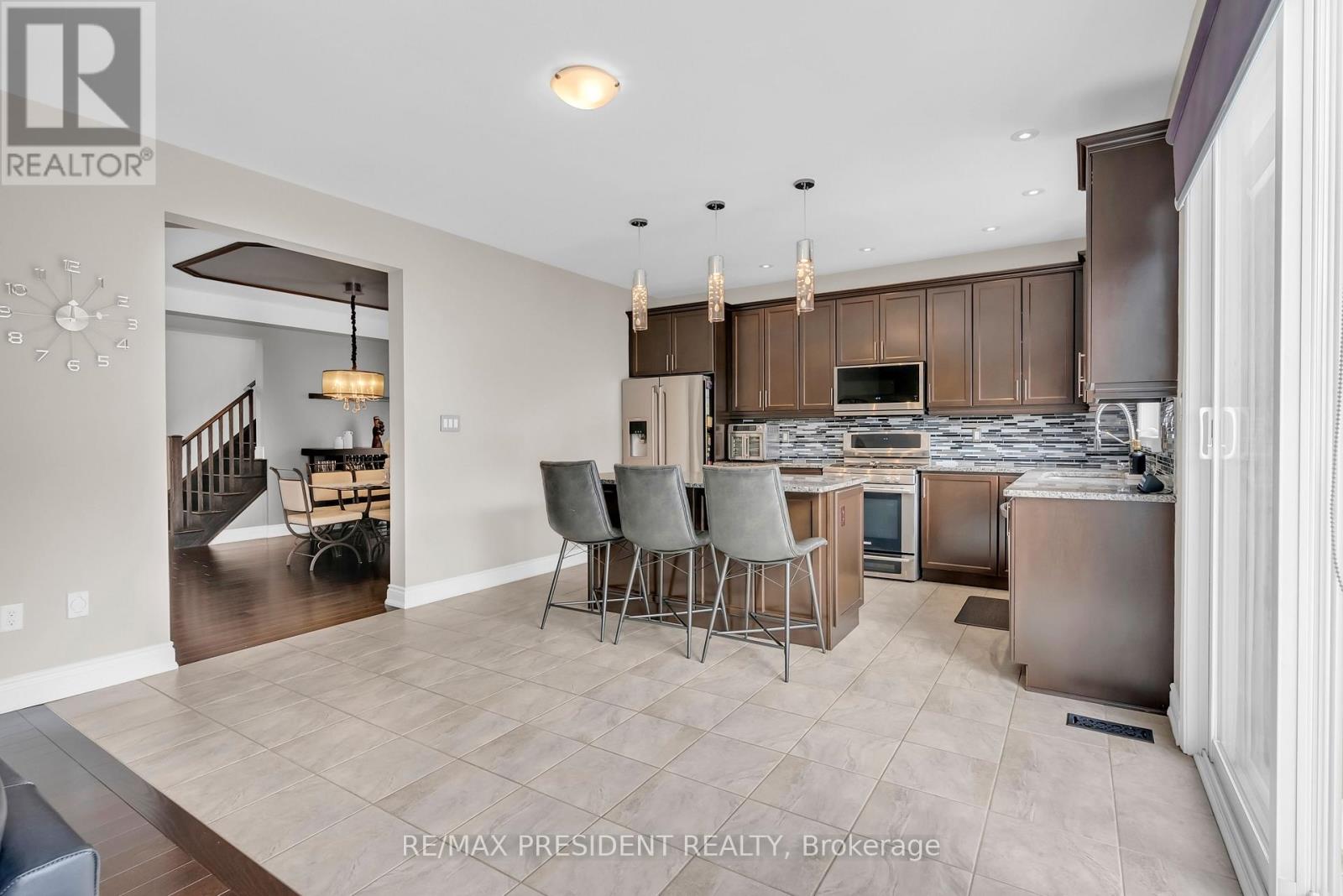 306 Pringle Avenue, Milton, Ontario  L9T 7N2 - Photo 19 - W13001746