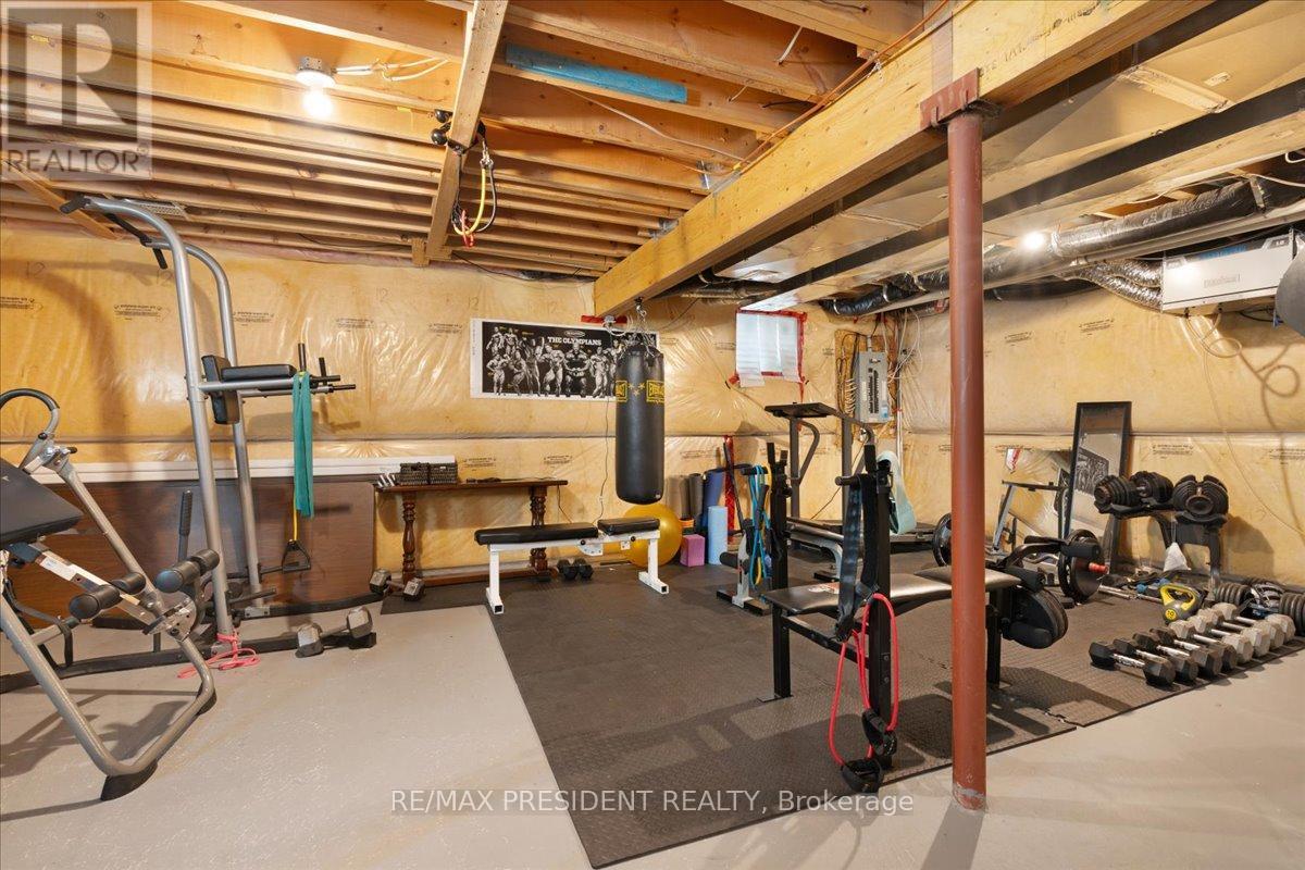 306 Pringle Avenue, Milton, Ontario  L9T 7N2 - Photo 42 - W13001746