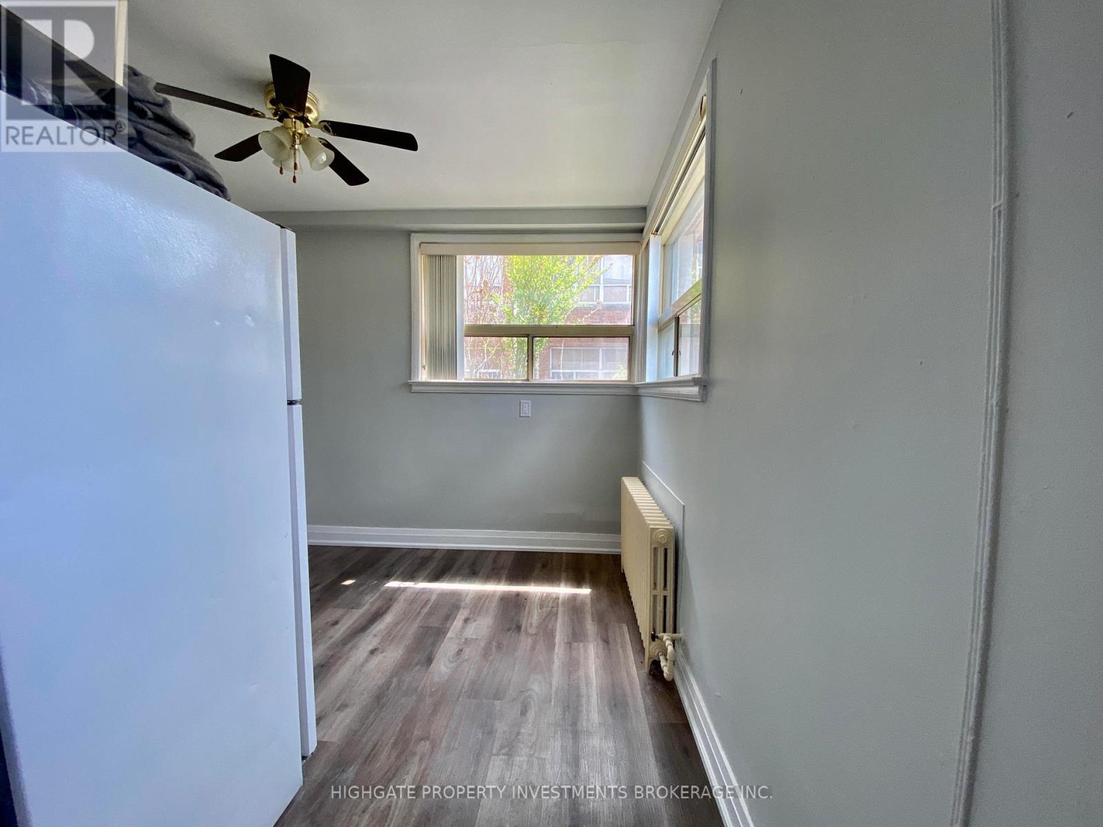 3 - 34 Erlesmere Avenue, Brampton, Ontario  L6W 2T6 - Photo 5 - W13001750