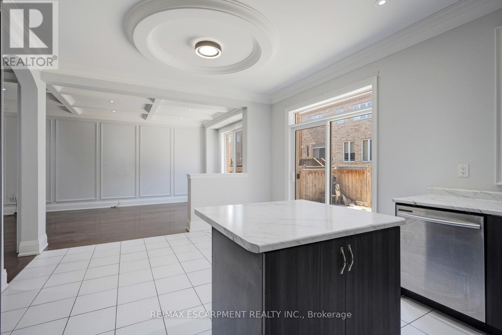 47 Monument Trail, Brampton, Ontario  L7A 4M9 - Photo 13 - W13001784