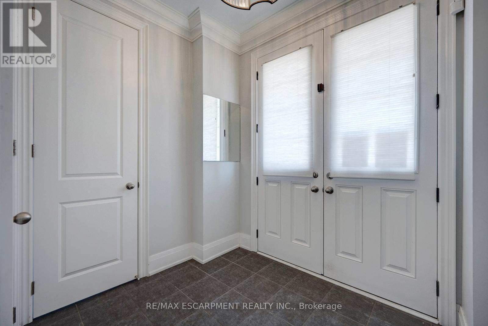 47 Monument Trail, Brampton, Ontario  L7A 4M9 - Photo 2 - W13001784