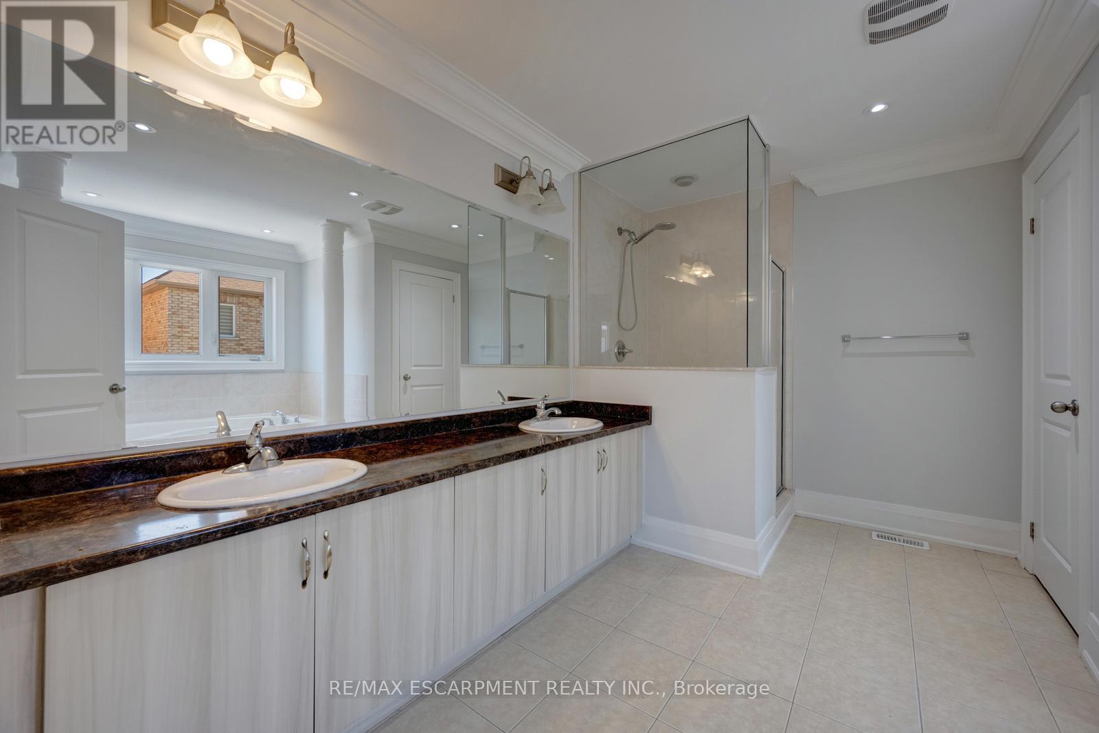 47 Monument Trail, Brampton, Ontario  L7A 4M9 - Photo 20 - W13001784