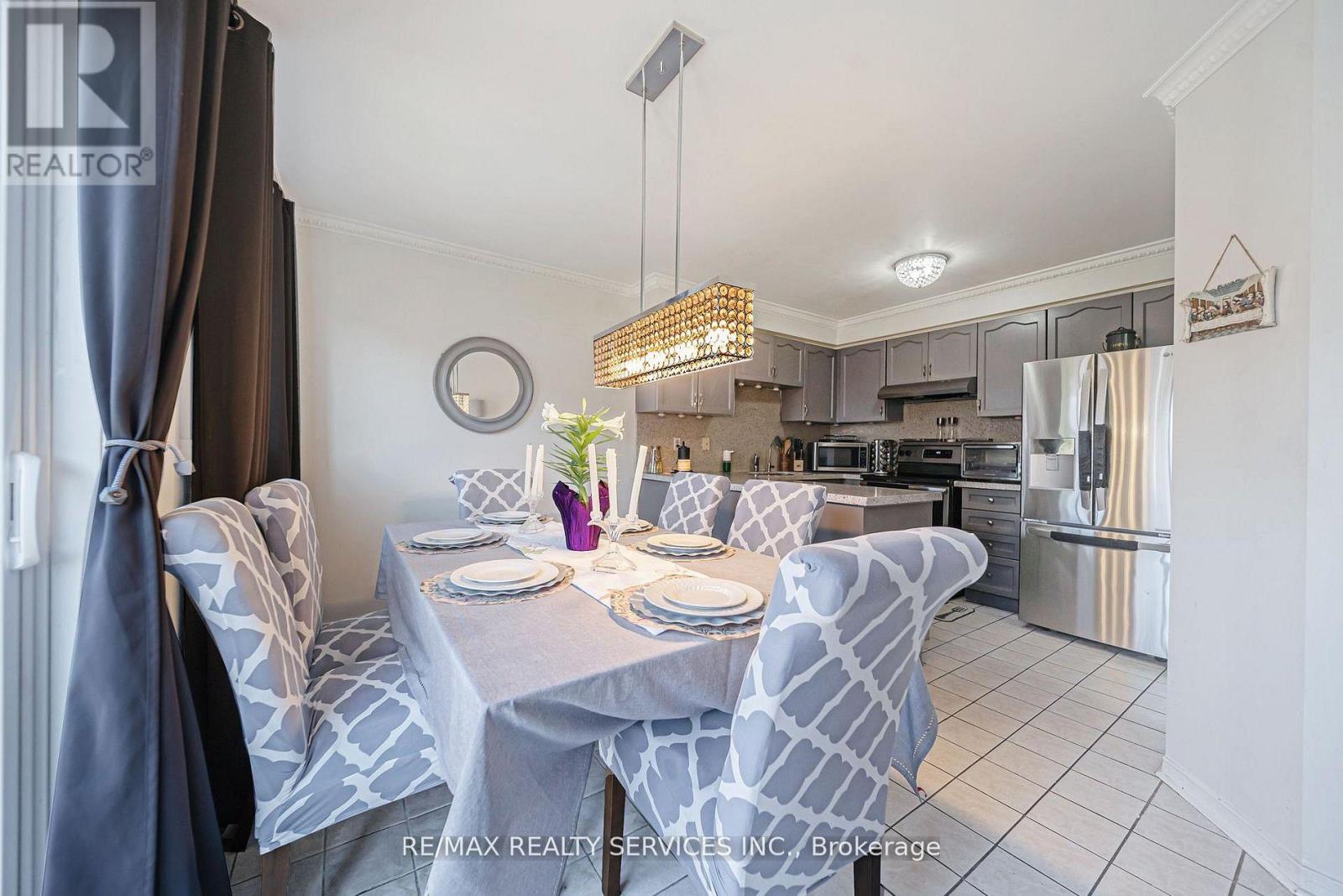 27 Suncrest Drive, Brampton, Ontario  L6X 4L5 - Photo 20 - W13001822