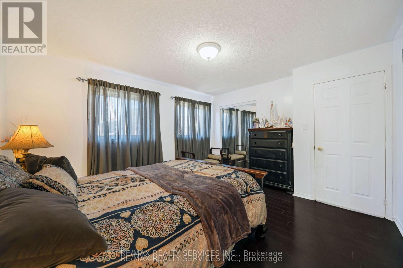 27 Suncrest Drive, Brampton, Ontario  L6X 4L5 - Photo 26 - W13001822